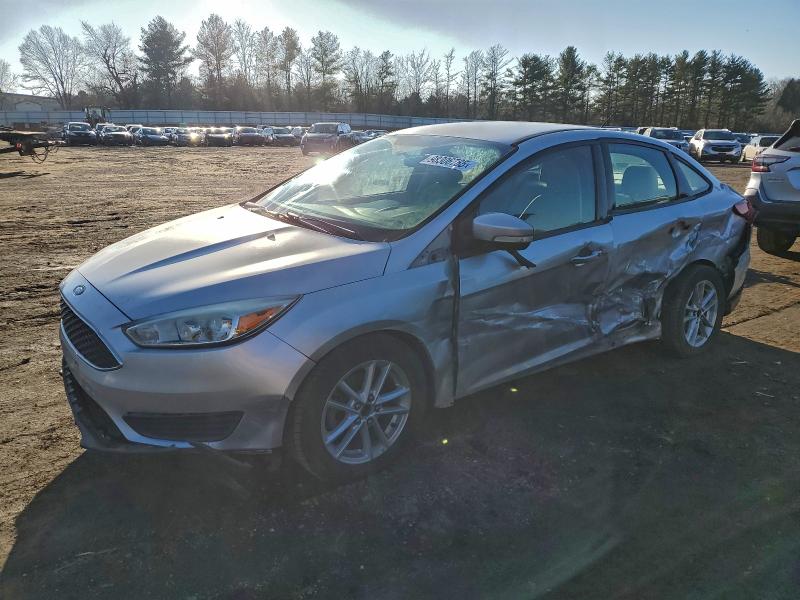 FORD FOCUS SE 2015 with VIN 1FADP3F24FL282793 - Photo from auction