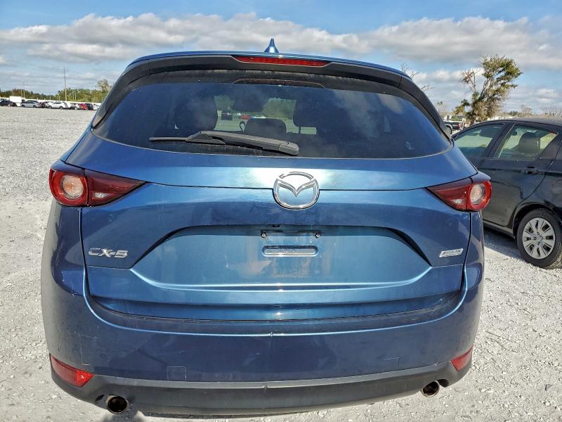Photo 6 from auction – 2017 MAZDA CX-5 TOURI with VIN JM3KFACL0H0216940