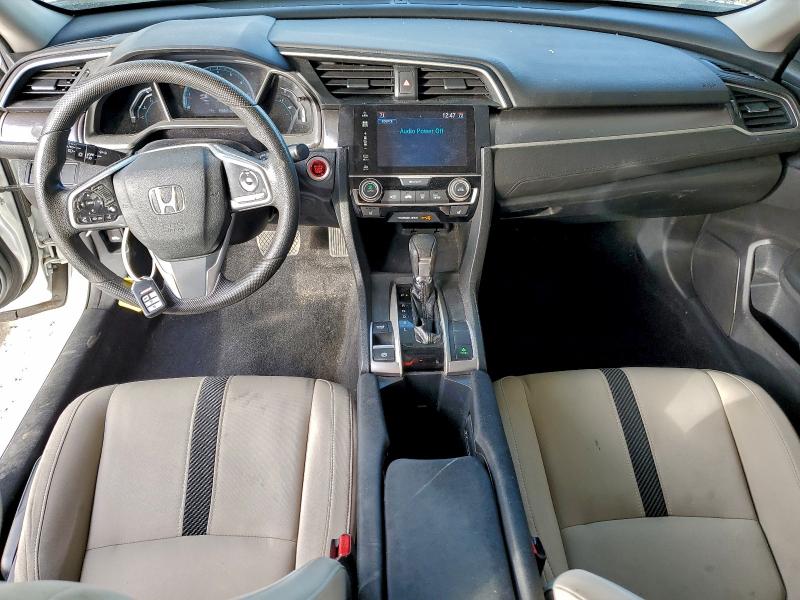 Photo 8 from auction – 2017 HONDA CIVIC EX with VIN 19XFC1F37HE207559