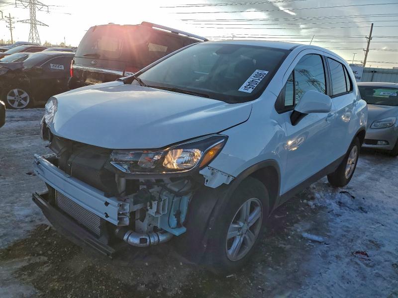 CHEVROLET TRAX LS 2022 with VIN KL7CJNSM0NB520554 - Photo from auction