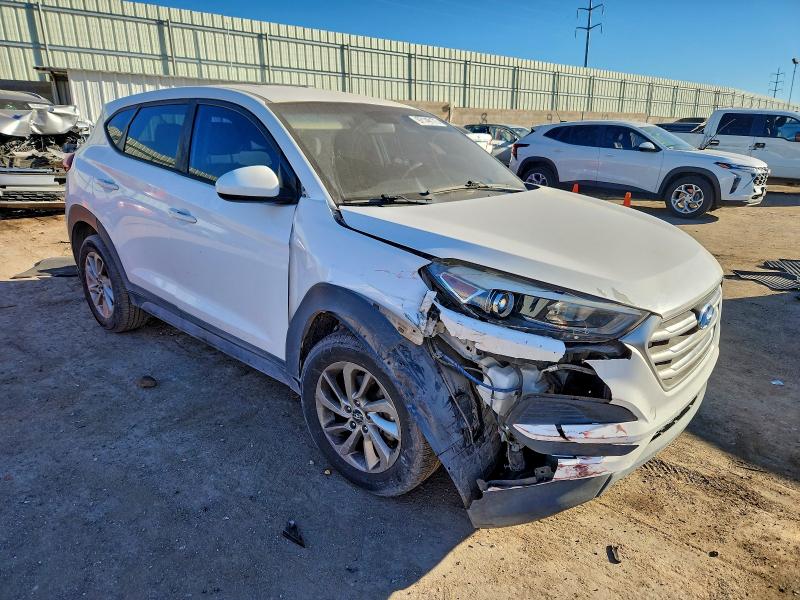 Photo 4 from auction – 2017 HYUNDAI TUCSON with VIN KM8J23A47HU569347