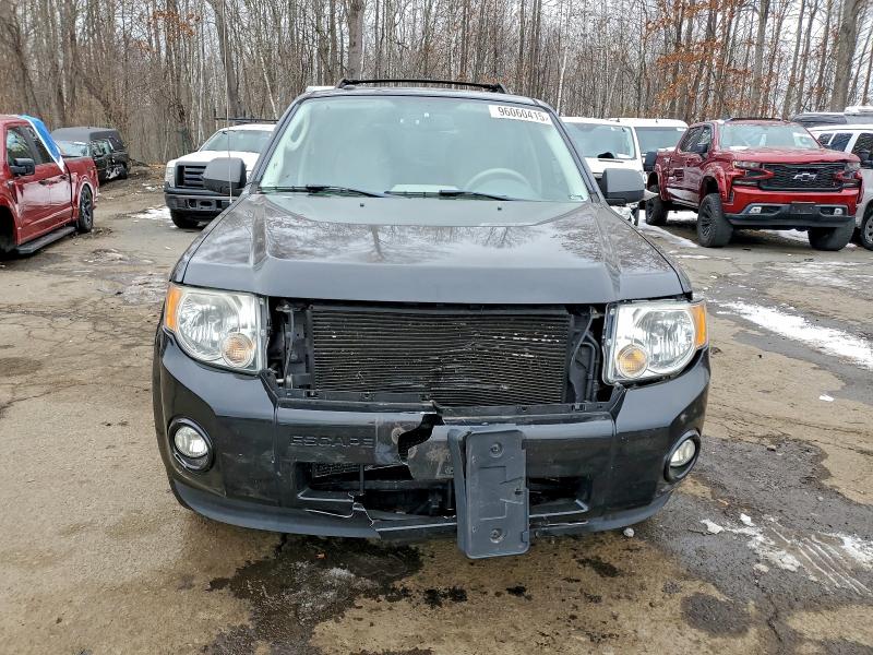 Photo 5 from auction – 2011 FORD ESCAPE XLT with VIN 1FMCU9DG1BKA18412