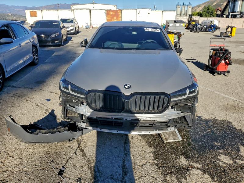 Photo 5 from auction – 2021 BMW 540 I with VIN WBA53BJ08MWX13400