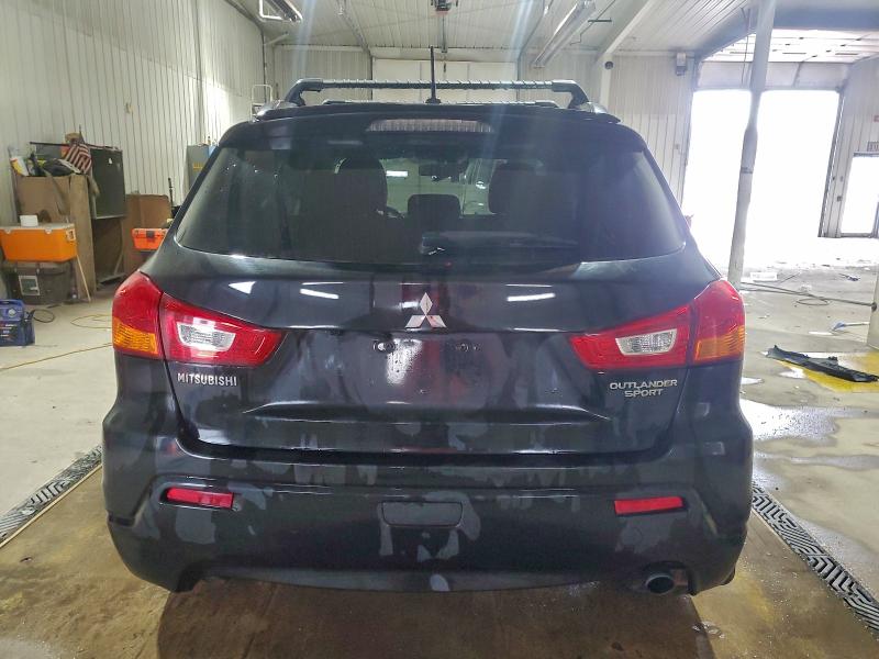 Photo 6 from auction – 2011 MITSUBISHI OUTLANDER with VIN JA4AR4AU8BZ018385