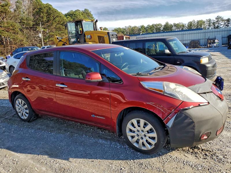 Photo 4 from auction – 2015 NISSAN LEAF S with VIN 1N4AZ0CP4FC330224