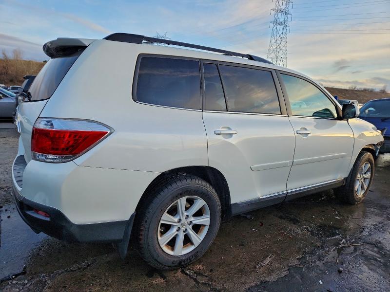 Photo 3 from auction – 2012 TOYOTA HIGHLANDER with VIN 5TDBK3EH3CS150169