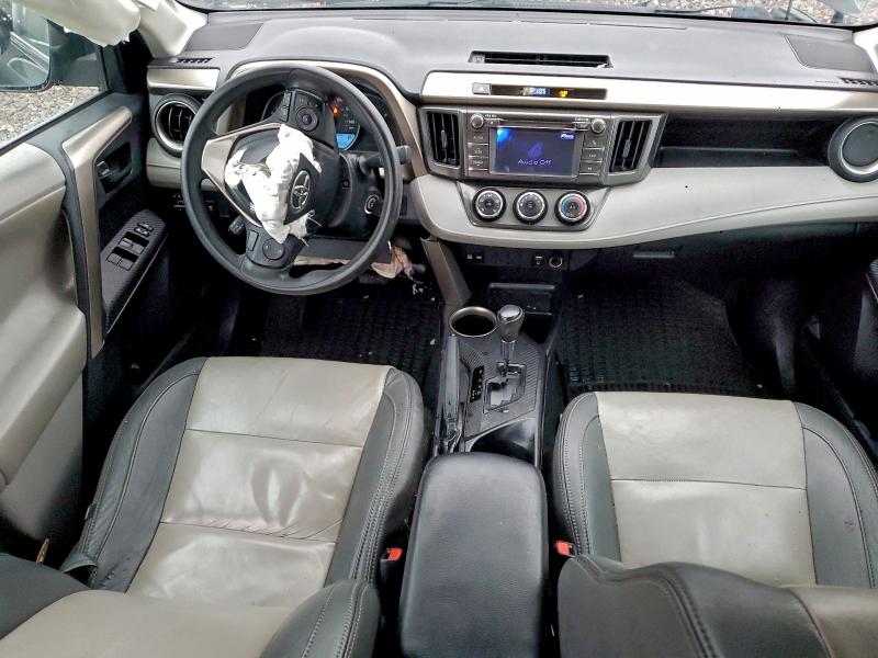 Photo 8 from auction – 2013 TOYOTA RAV4 LE with VIN 2T3BFREV6DW061774