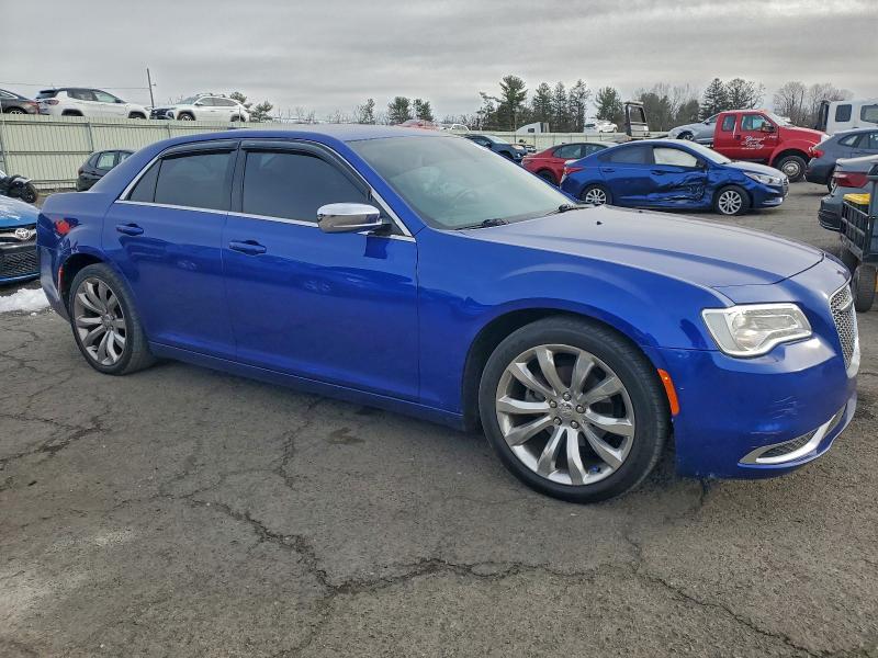 Photo 4 from auction – 2018 CHRYSLER 300 with VIN 2C3CCAAG7JH308810