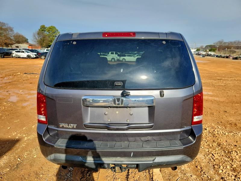 Photo 6 from auction – 2015 HONDA PILOT LX with VIN 5FNYF3H2XFB015740