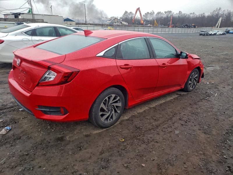 Photo 3 from auction – 2018 HONDA CIVIC EX with VIN 2HGFC2F7XJH597707