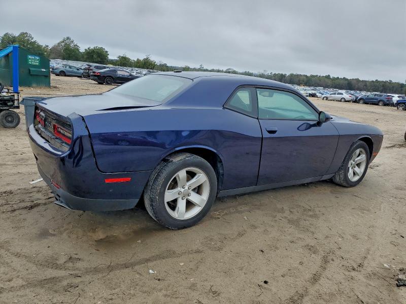 Photo 3 from auction – 2016 DODGE CHALLENGER with VIN 2C3CDZAG7GH171811