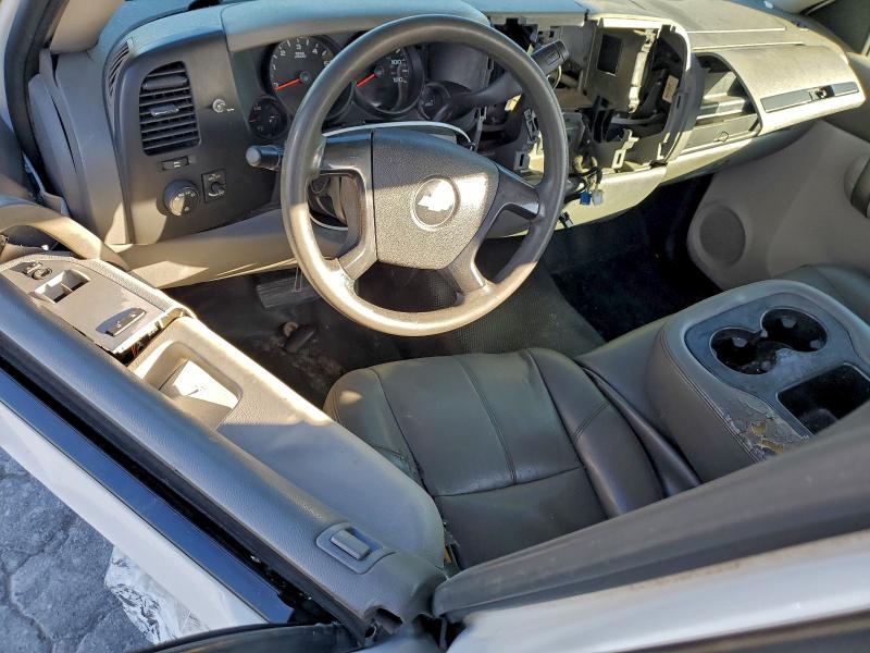 Photo 8 from auction – 2009 CHEVROLET SILVERADO with VIN 1GCEC14099Z248253