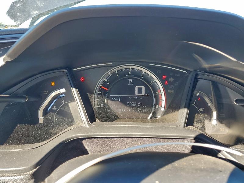Photo 9 from auction – 2018 HONDA CIVIC LX with VIN 19XFC2F57JE033134
