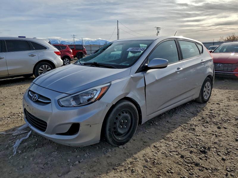 HYUNDAI ACCENT SE 2017 with VIN KMHCT5AE2HU343923 - Photo from auction