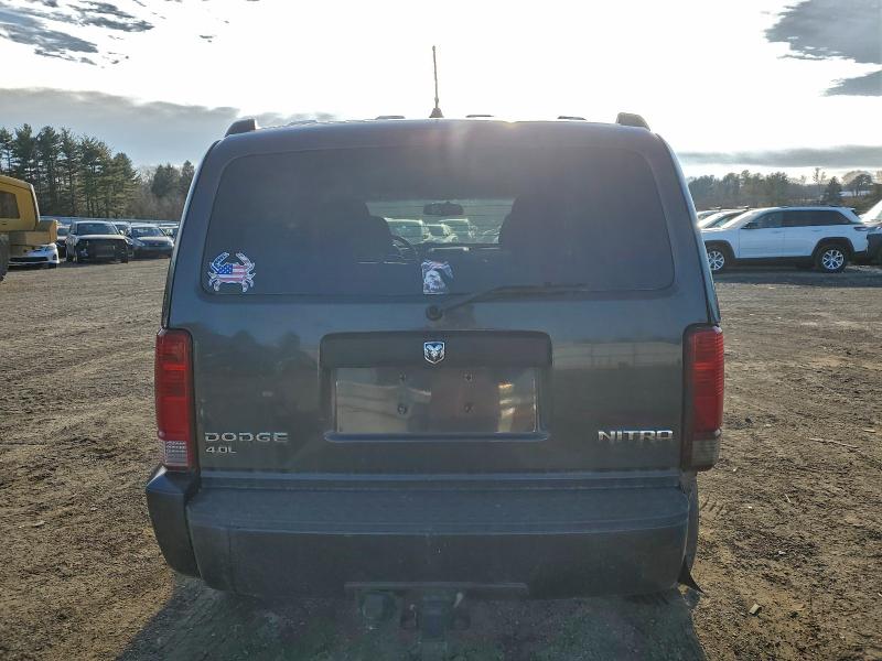 Photo 6 from auction – 2011 DODGE NITRO HEAT with VIN 1D4PU4GX8BW590786