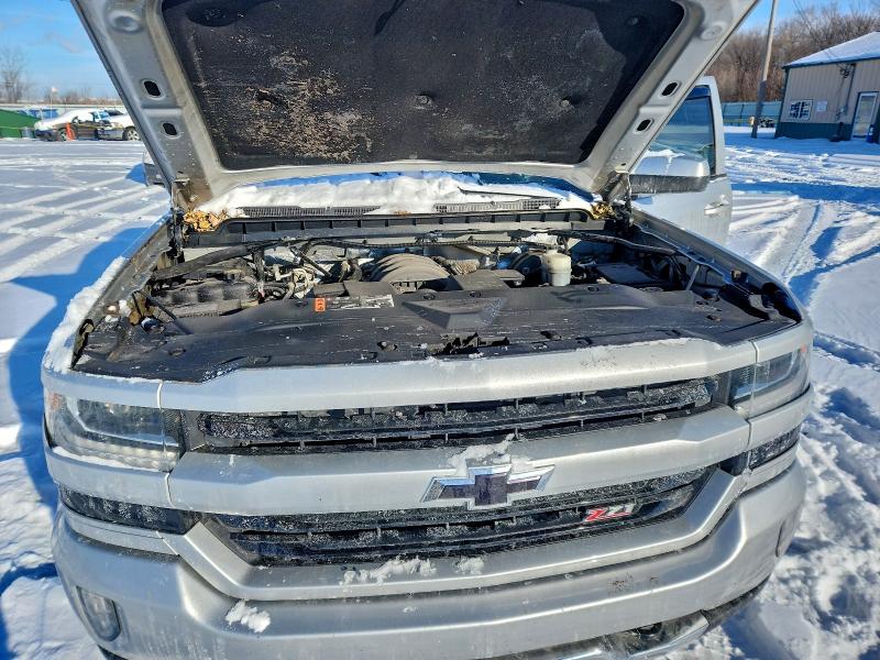 Photo 11 from auction – 2017 CHEVROLET SILVERADO with VIN 3GCUKREC2HG484070