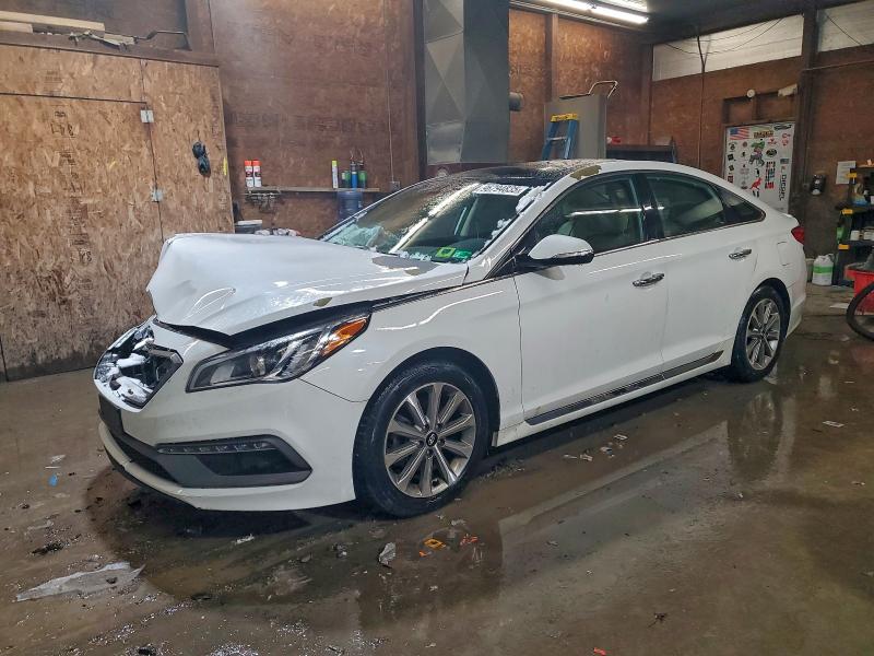 HYUNDAI SONATA SPO 2016 with VIN 5NPE34AF2GH424090 - Photo from auction