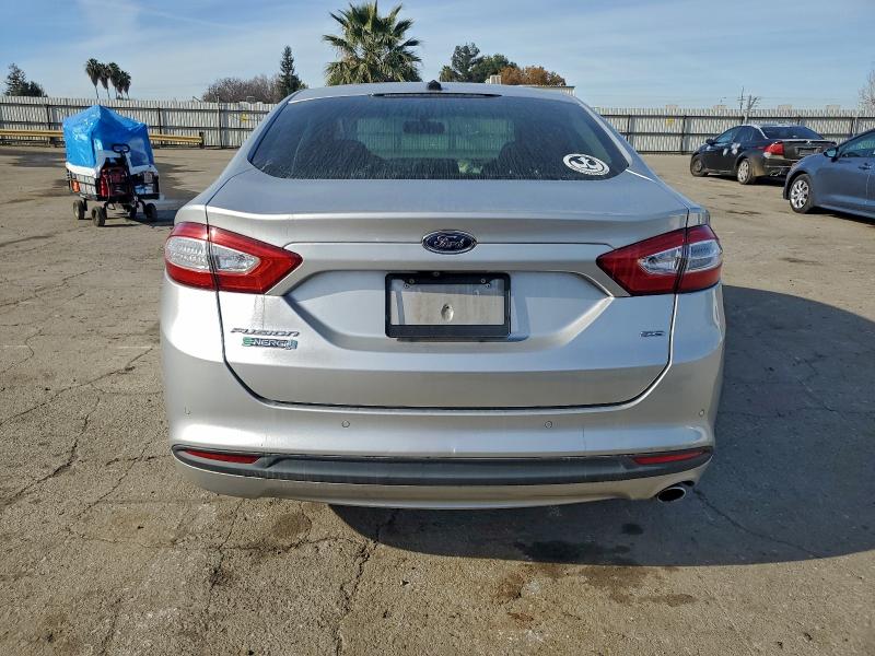 Photo 6 from auction – 2016 FORD FUSION SE with VIN 3FA6P0PU4GR357485