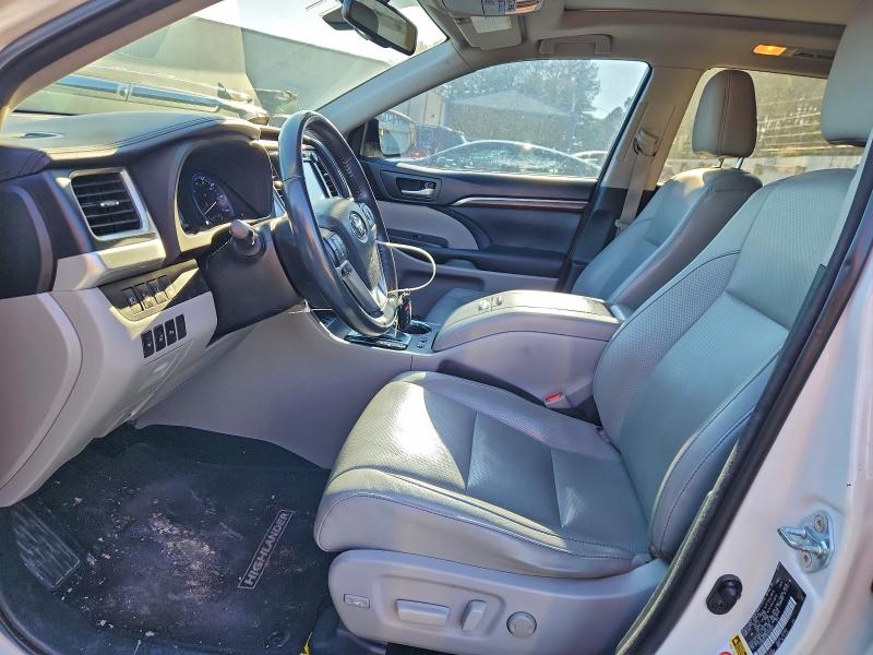 Photo 7 from auction – 2015 TOYOTA HIGHLANDER with VIN 5TDDKRFH9FS149591