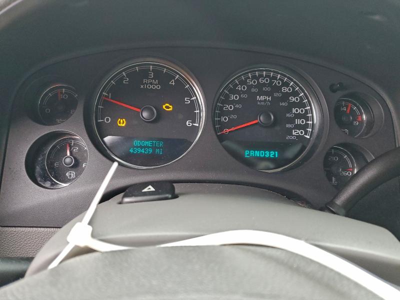 Photo 9 from auction – 2007 CHEVROLET TAHOE with VIN 1GNFC13067R116769
