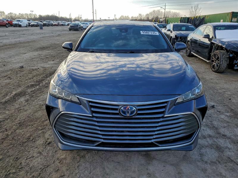 Photo 5 from auction – 2019 TOYOTA AVALON XLE with VIN 4T1B21FB3KU002303