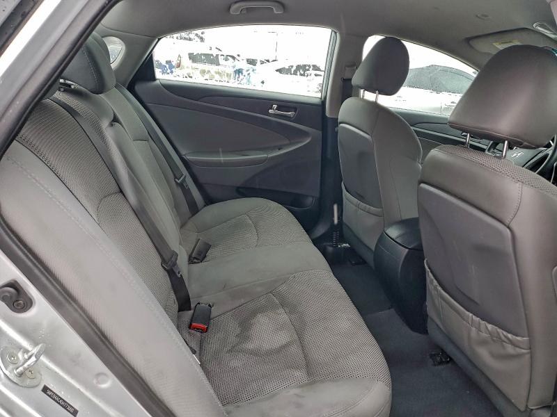 Photo 10 from auction – 2013 HYUNDAI SONATA GLS with VIN 5NPEB4AC4DH773000