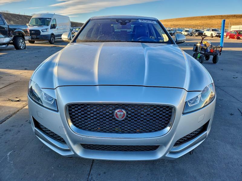 Photo 5 from auction – 2016 JAGUAR XF PRESTIG with VIN SAJBK4BV7GCY12201