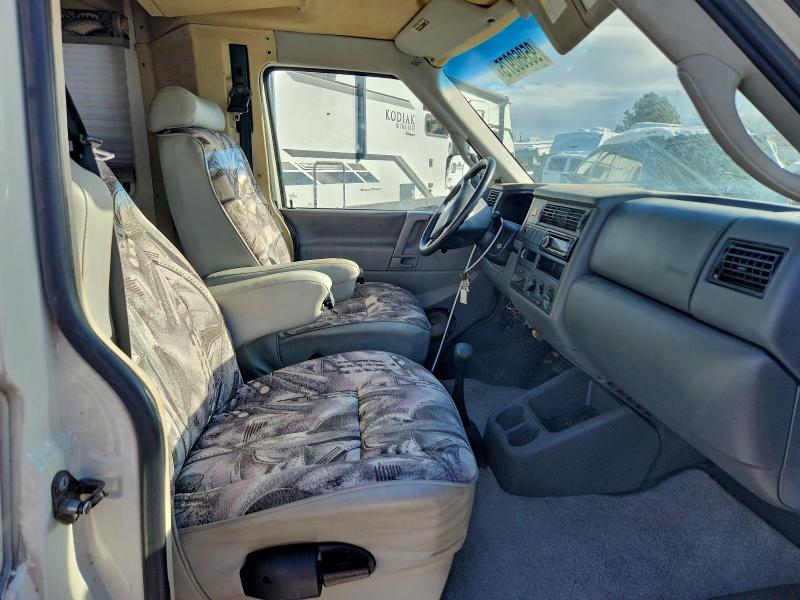 Photo 5 from auction – 1999 VOLKSWAGEN EUROVAN with VIN WV3AH2703XH118437