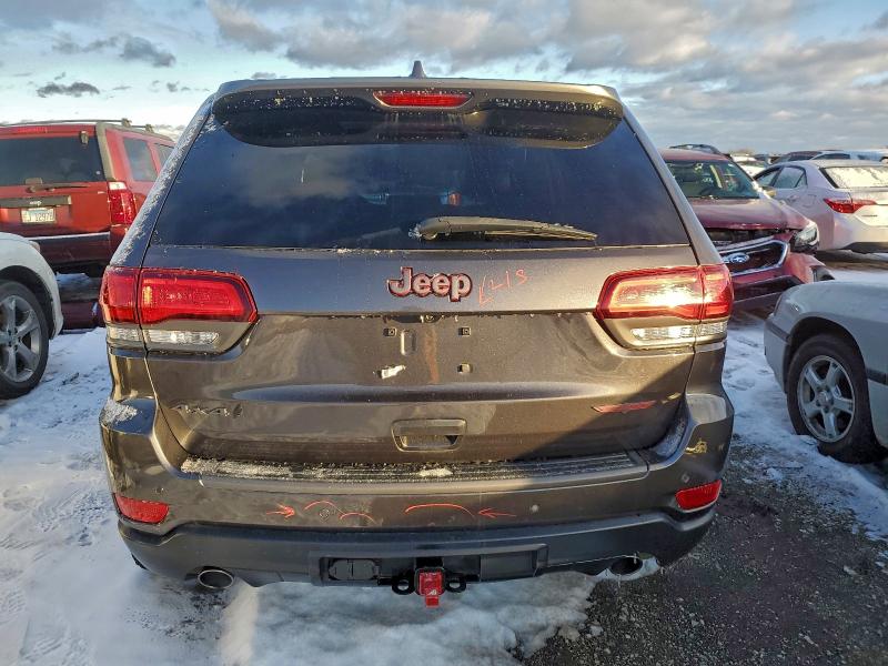 Photo 6 from auction – 2018 JEEP GRAND CHER with VIN 1C4RJFLG4JC274589