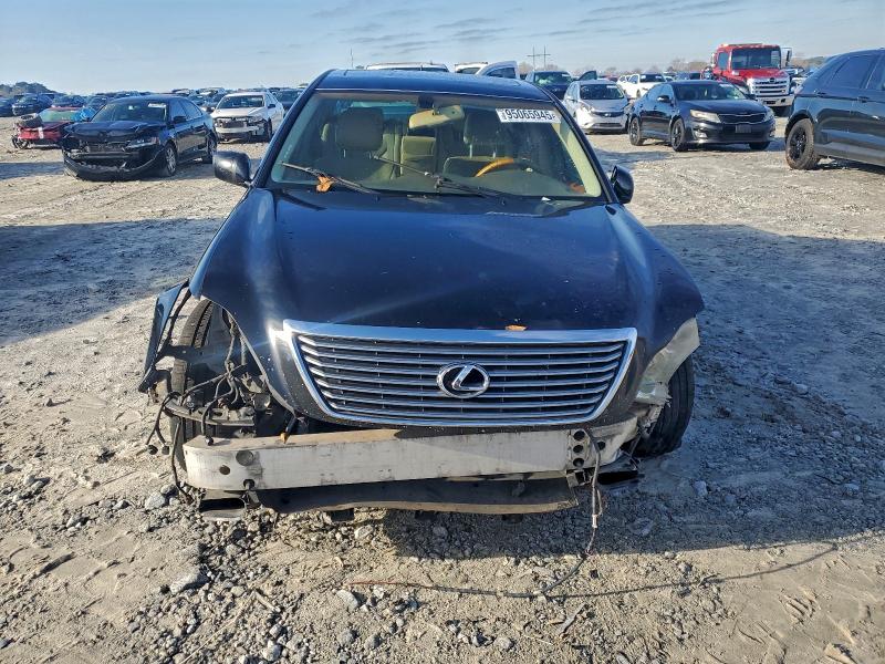 Photo 5 from auction – 2004 LEXUS LS 430 with VIN JTHBN36F140153336
