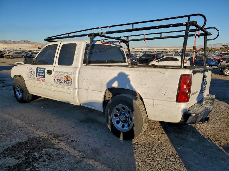 Photo 2 from auction – 2005 CHEVROLET SILVERADO with VIN 2GCEC19T451205154