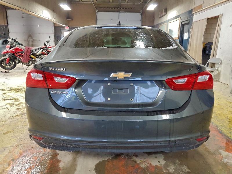 Photo 6 from auction – 2017 CHEVROLET MALIBU LT with VIN 1G1ZE5STXHF236363