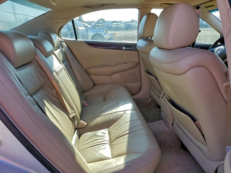 Photo 10 from auction – 2004 LEXUS ES 330 with VIN JTHBA30G345036616