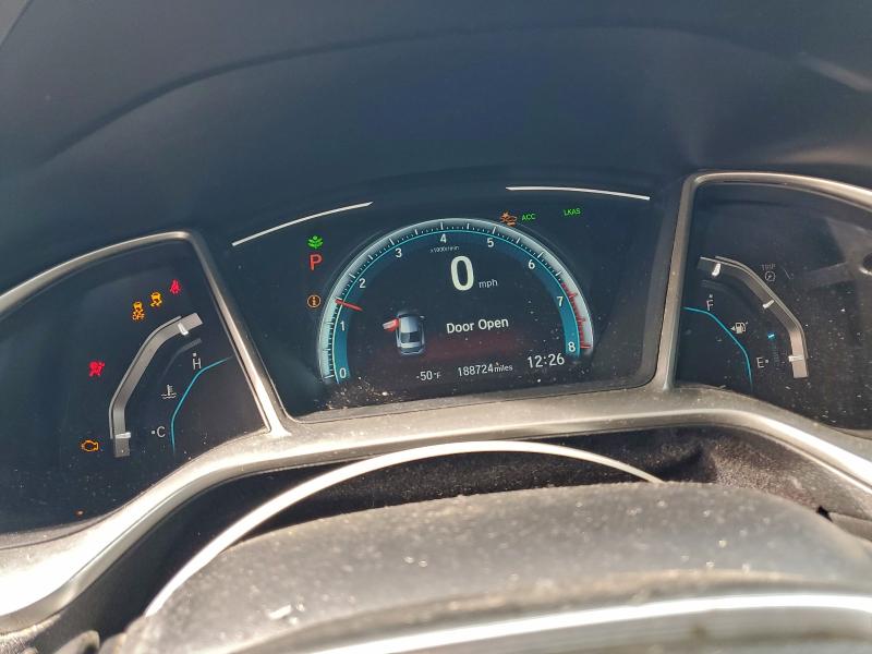 Photo 9 from auction – 2017 HONDA CIVIC EX with VIN 19XFC2F86HE050009