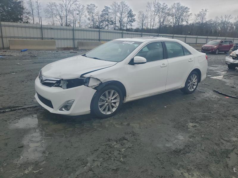 TOYOTA CAMRY L 2014 with VIN 4T1BF1FKXEU404344 - Photo from auction