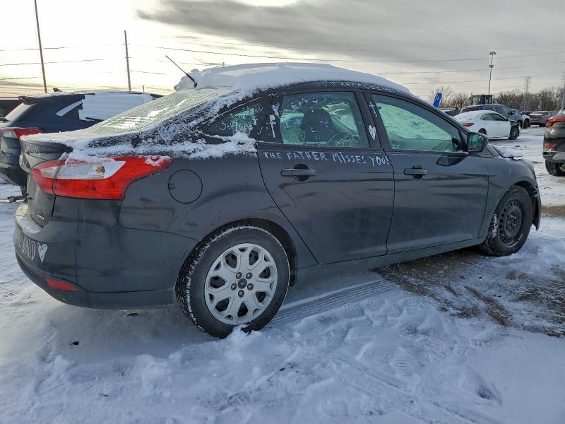 Photo 3 from auction – 2012 FORD FOCUS SE with VIN 1FAHP3F29CL414962