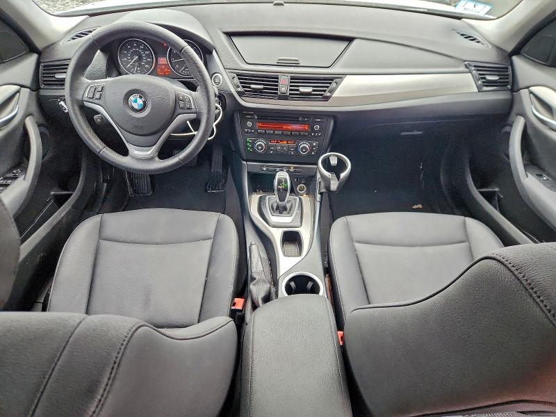 Photo 8 from auction – 2015 BMW X1 XDRIVE2 with VIN WBAVL1C58FVY25190