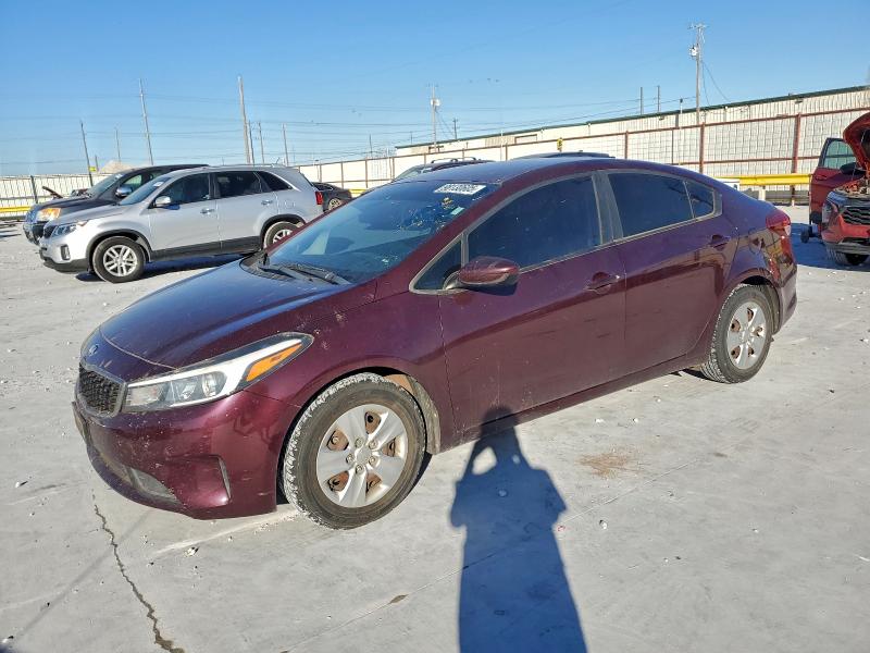KIA FORTE LX 2017 with VIN 3KPFK4A70HE073931 - Photo from auction