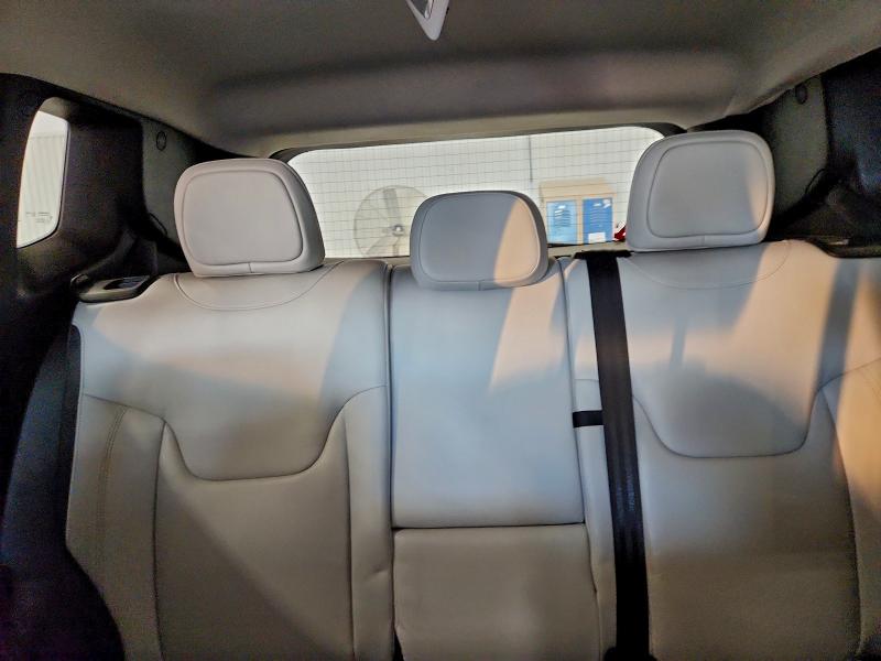 Photo 10 from auction – 2018 JEEP RENEGADE L with VIN ZACCJBDB9JPH85664