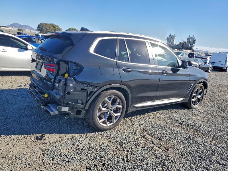 Photo 3 from auction – 2022 BMW X3 with VIN 5UX43DP06N9L57917