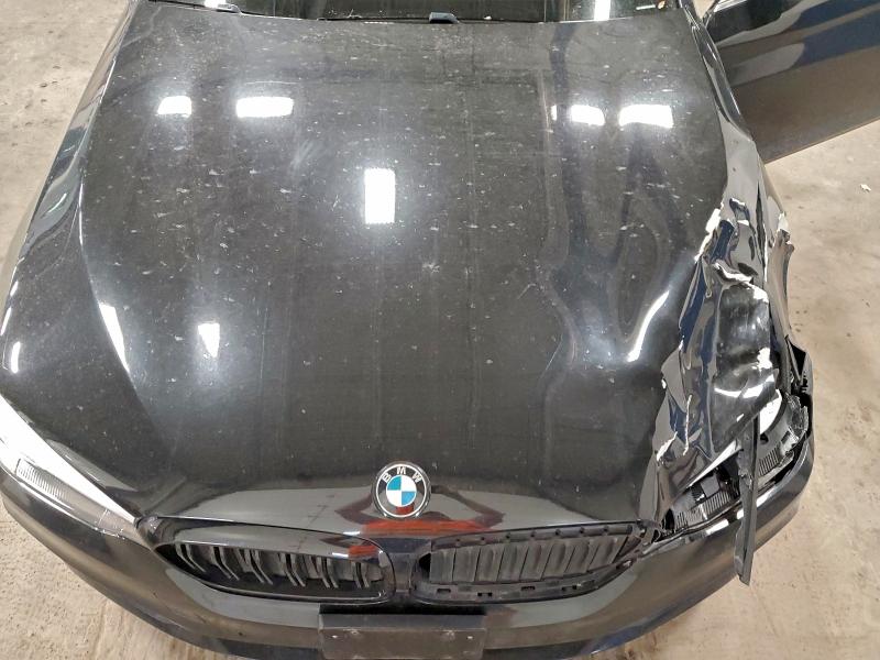 Photo 11 from auction – 2019 BMW 530 XI with VIN WBAJA7C53KWW04480