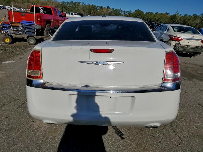 Photo 6 from auction – 2011 CHRYSLER 300 with VIN 2C3CA5CG0BH547224