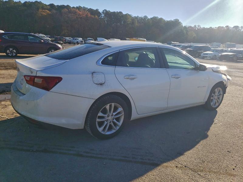 Photo 3 from auction – 2017 CHEVROLET MALIBU with VIN 1G1ZE5ST9HF108874