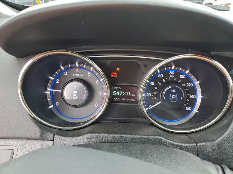 Photo 9 from auction – 2012 HYUNDAI SONATA SE with VIN 5NPEC4AC5CH362300