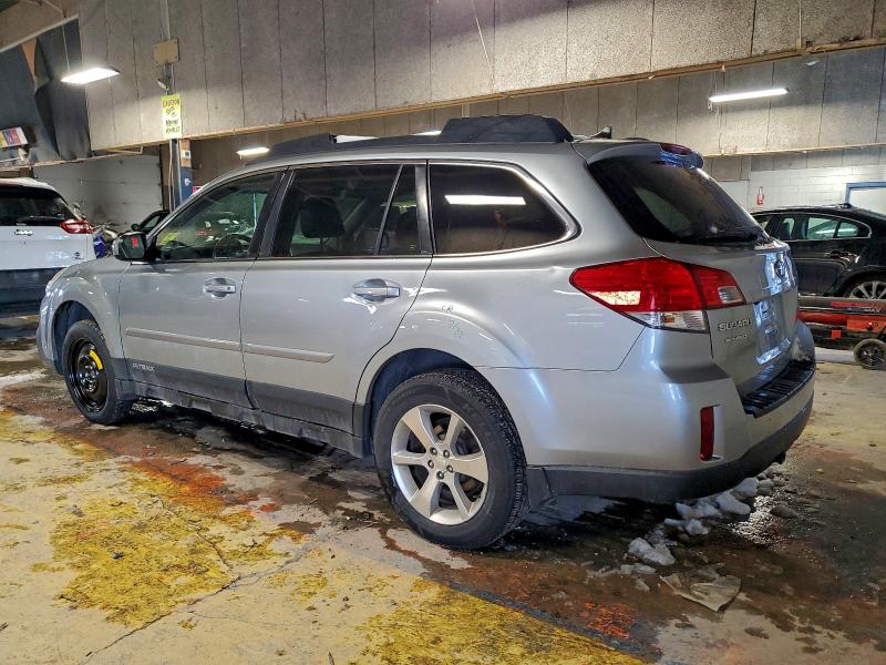 Photo 2 from auction – 2013 SUBARU OUTBACK 2. with VIN 4S4BRBKC1D3255371