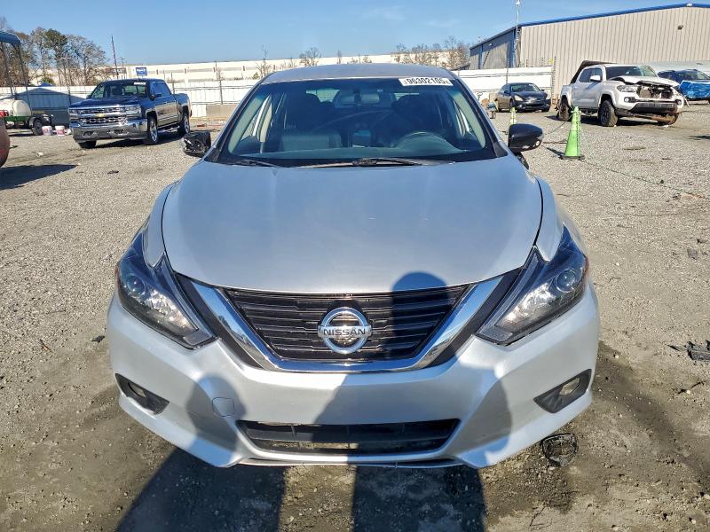 Фото 5 с аукциона – 2017 NISSAN ALTIMA 2.5 с VIN 1N4AL3AP1HC177939