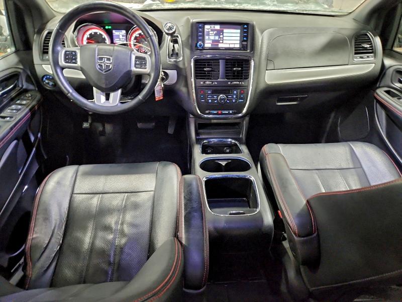 Foto 8 de la subasta – 2016 DODGE GRAND CARA con VIN 2C4RDGEGXGR240683