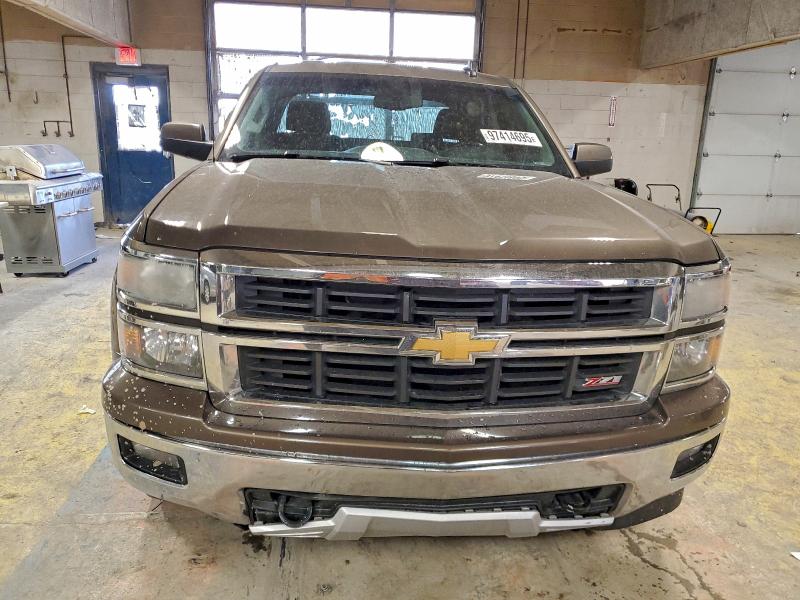 Photo 5 from auction – 2015 CHEVROLET SILVERADO with VIN 3GCUKREC6FG412477