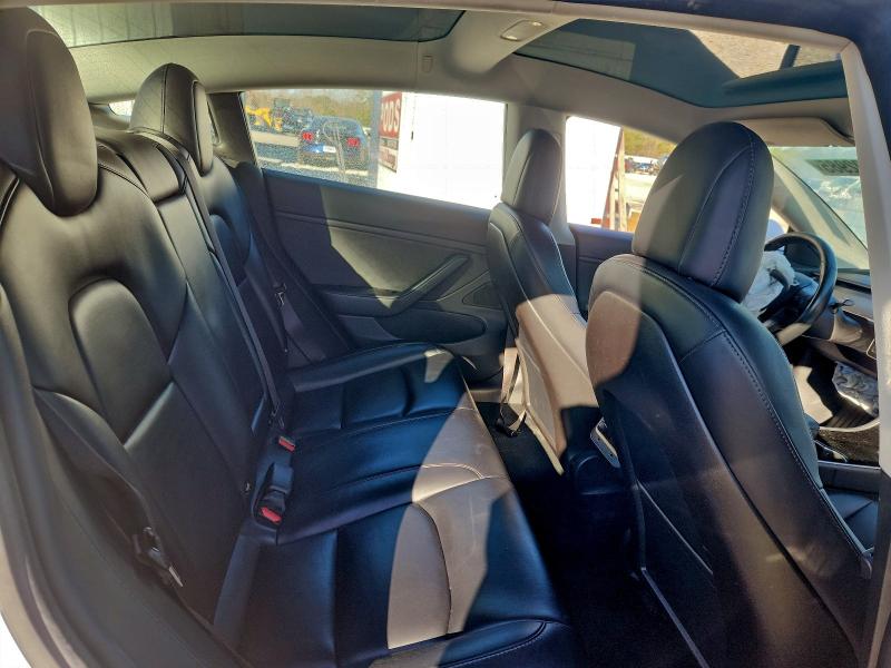 Photo 10 from auction – 2018 TESLA MODEL 3 with VIN 5YJ3E1EB0JF055064