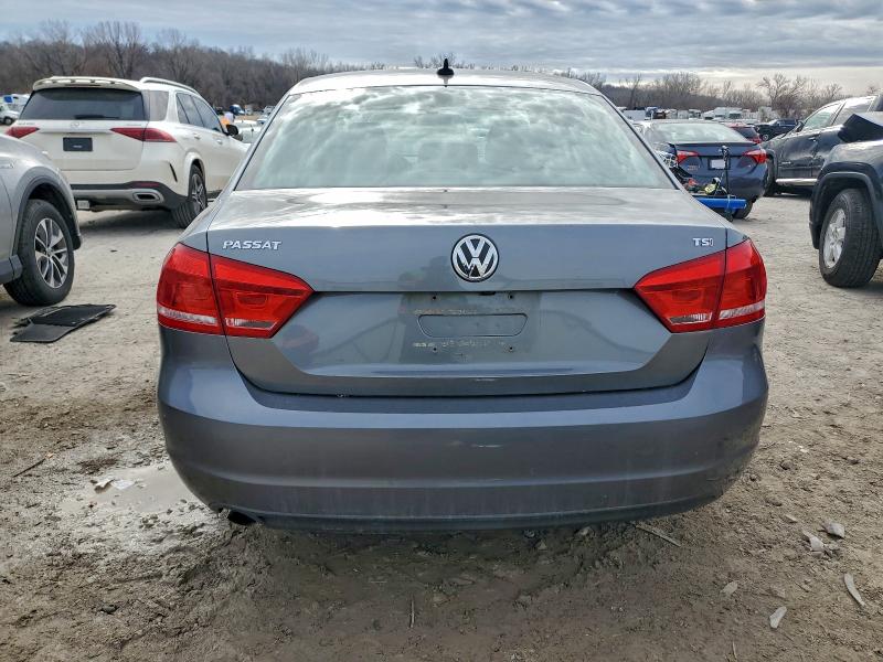 Photo 6 from auction – 2015 VOLKSWAGEN PASSAT with VIN 1VWAS7A39FC074862